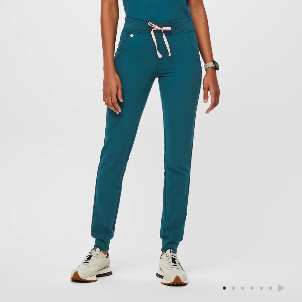 FIGS - High-Waisted Zamora Jogger Scrub Pants in Caribbean Blue